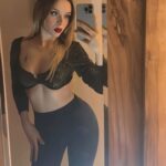 Mecidiyeköy’de Zarafetiyle Dikkat Çeken Ayla